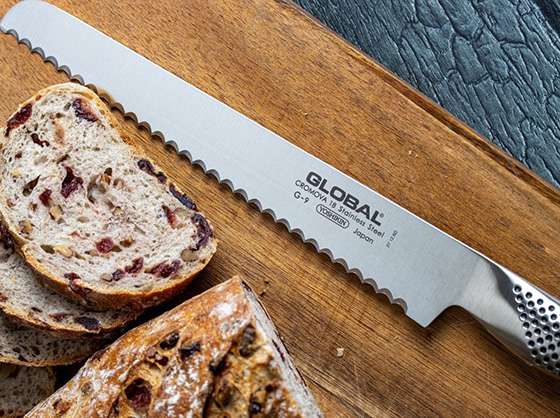 Global Classic bread knife