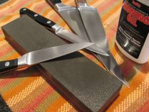 sharpening kitchen knives