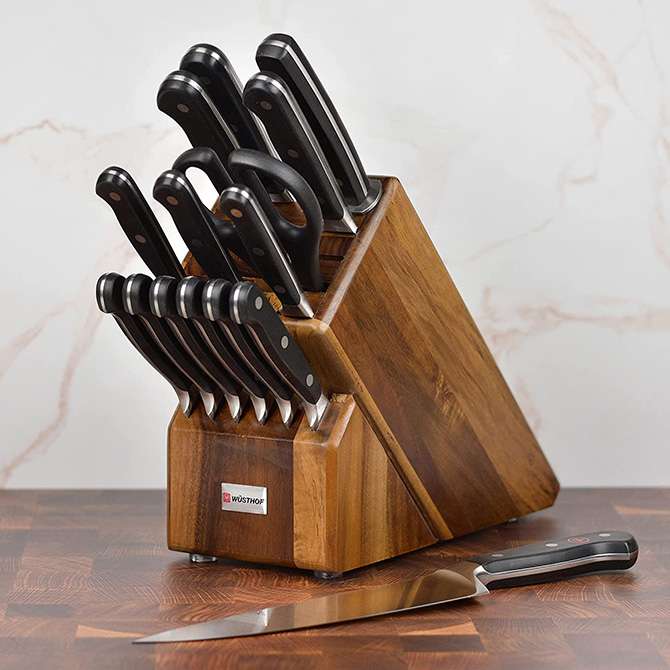 Wusthof Classic 16-piece chef knife set w/Acacia block