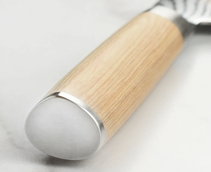 Shun Classic Blonde chef knife "D" shaped handle